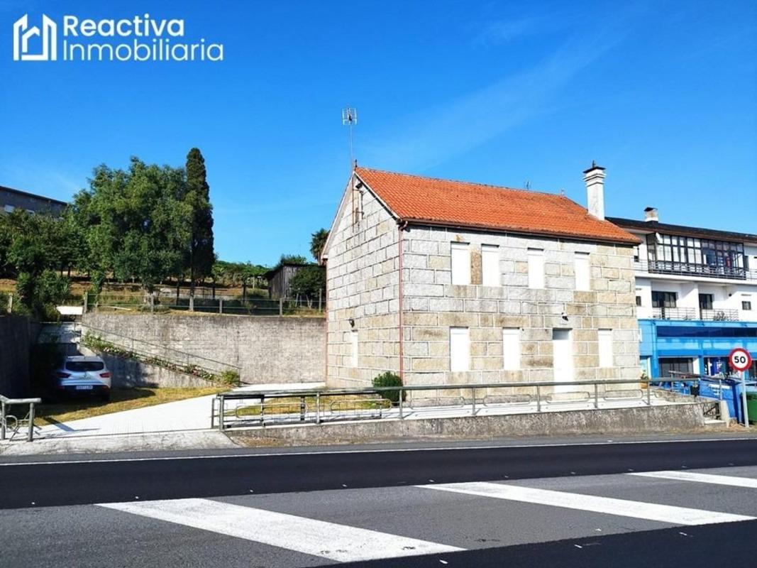 Sprzedaż niezależnego domku jednorodzinnego w Camino Vedra Lestedo, Wiedra photo 3