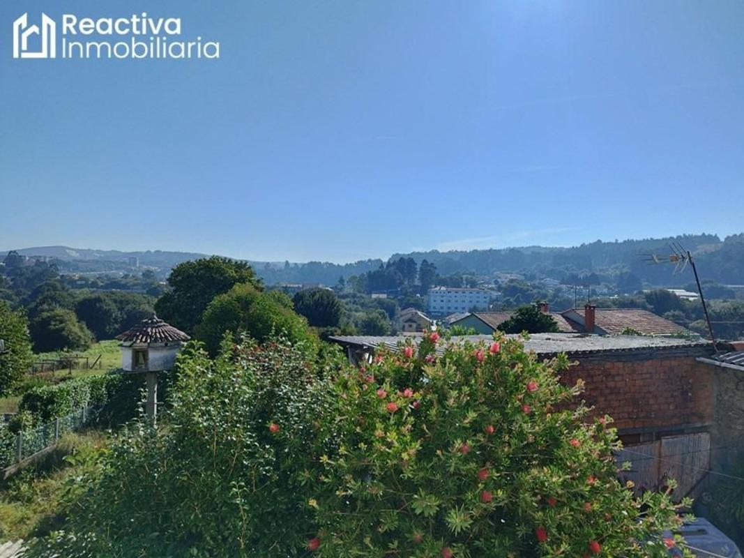 Sprzedaż szeregowego domku w  Calle de Serafín Zas , Santiago de Compostela photo 5