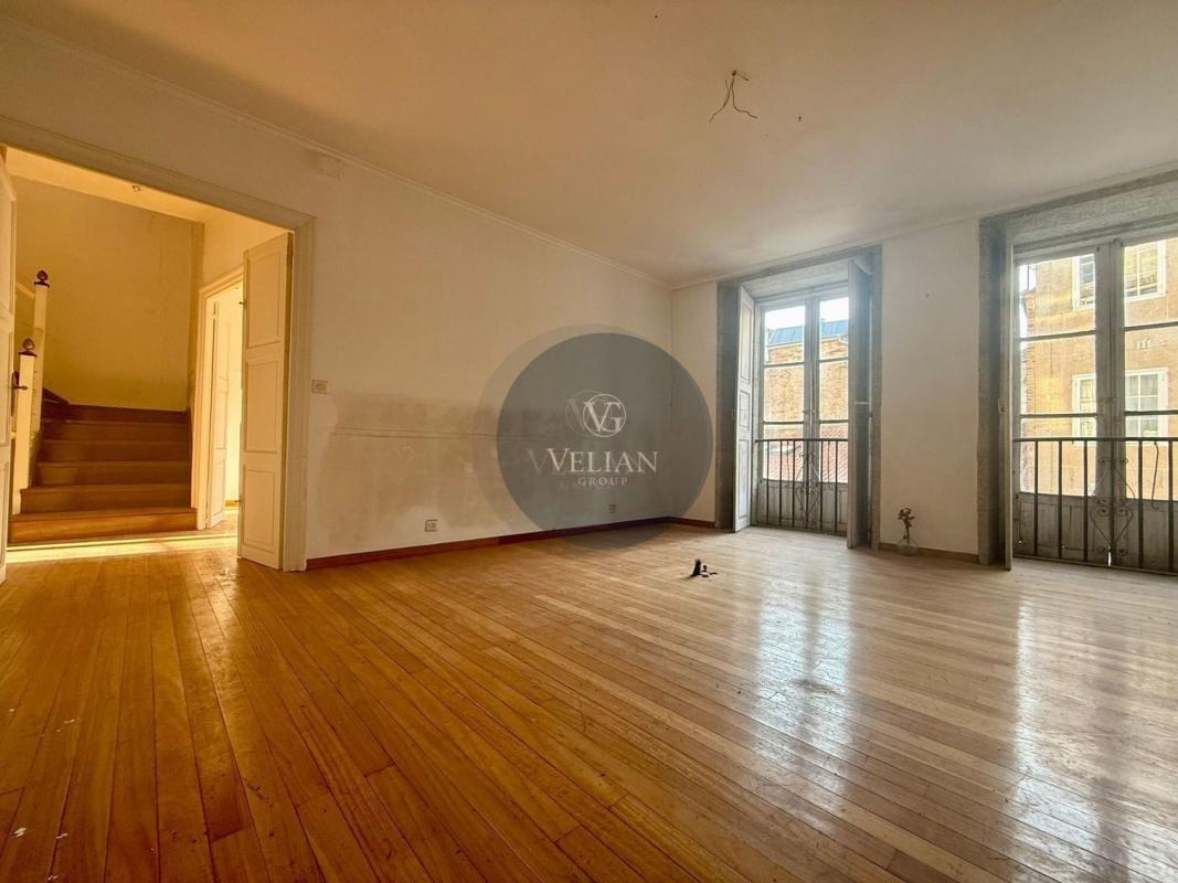 Sale of townhouse in Calle DO CASTRO , Santiago de Compostela photo 3