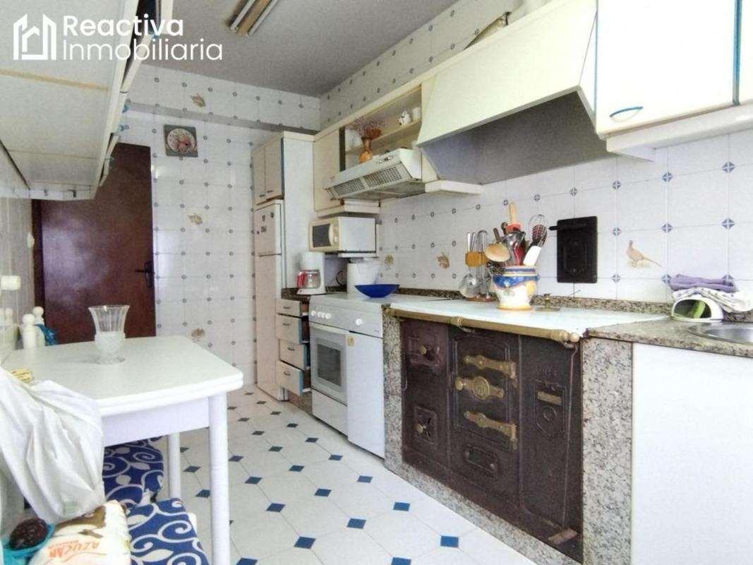 Venta de chalet independiente en Campus sur - Santa Marta, Santiago de Compostela
 photo 4