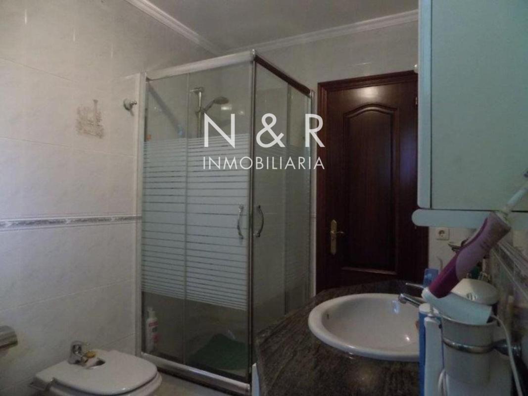 Venta de chalet independiente en Calle Magdalena, Ames
 photo 3