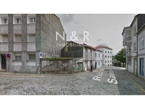 Chalet wolnostojący na sprzedaż w Calle do Campo de Santo Antonio, Santiago de Compostela thumbnail 1