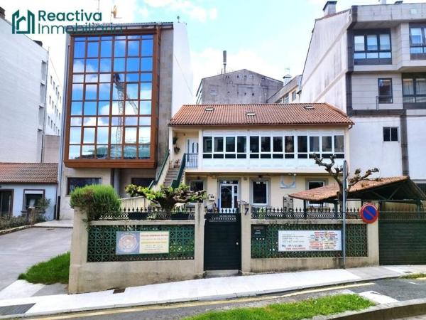 Chalet adosado en calle de Alejandro Pérez Lugín photo 1