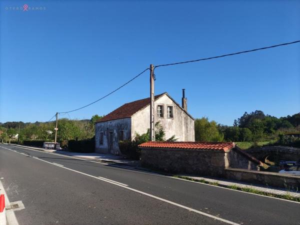 Rustic farm for sale in  Área de Ames , Ames photo 2
