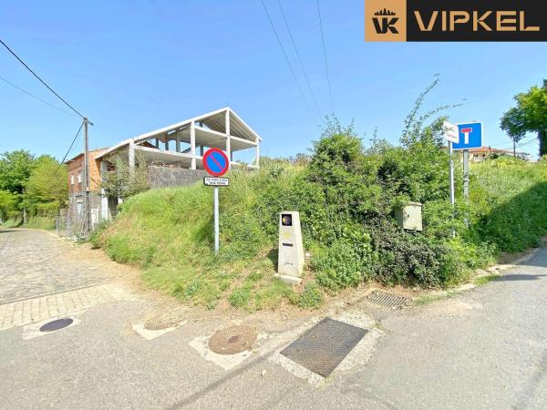 Chalet pareado en calle do Cruceiro de Sar photo 1