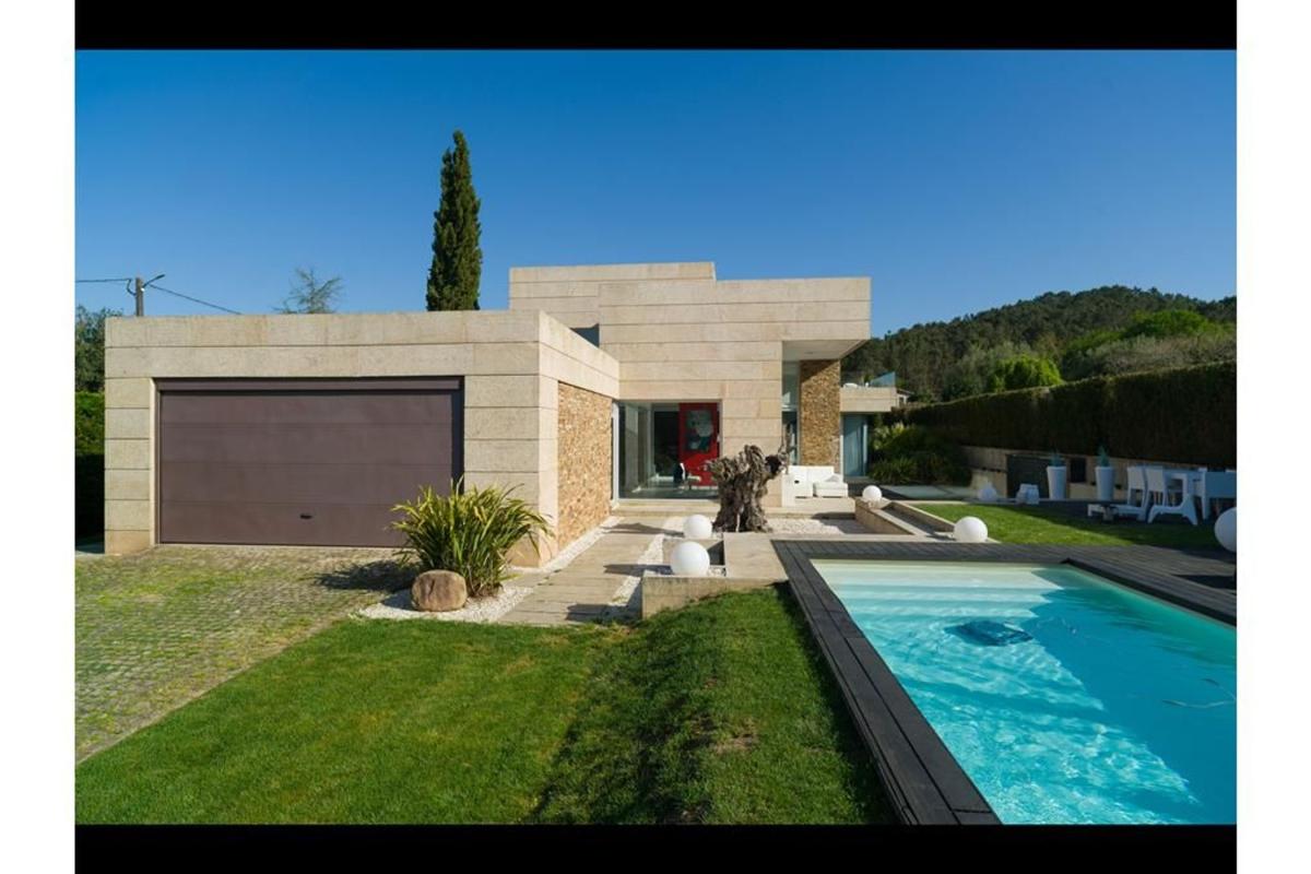 Venta de chalet independiente en Bugallido, Ames
 photo 2