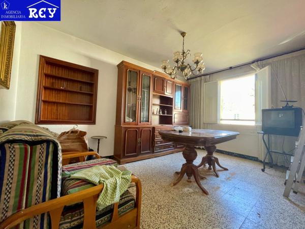 Casa independiente en calle de Vidán thumbnail 2