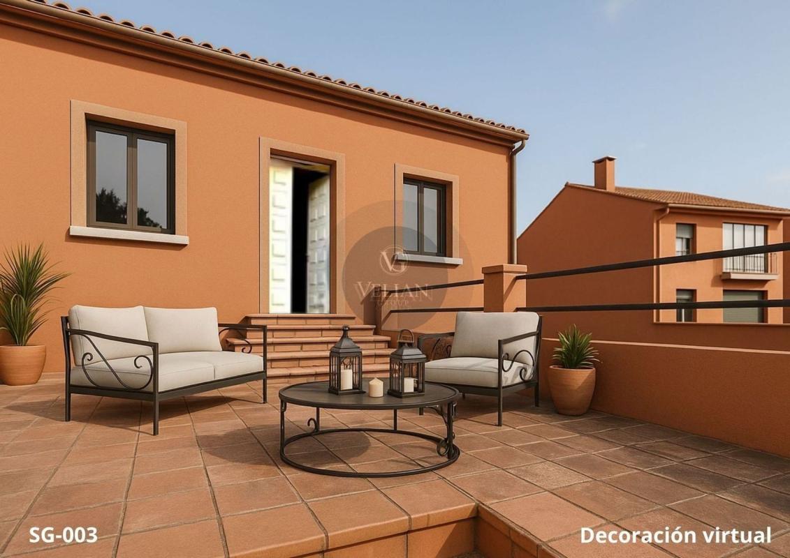 Sale of independent chalet in Calle de Vidán, Santiago de Compostela
photo 1