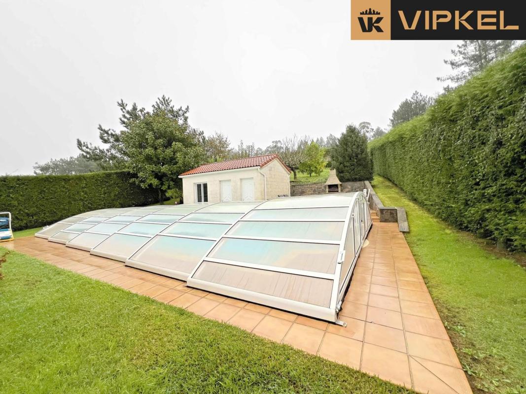 Sale of independent chalet in Calle de Muros, Santiago de Compostela
photo 5