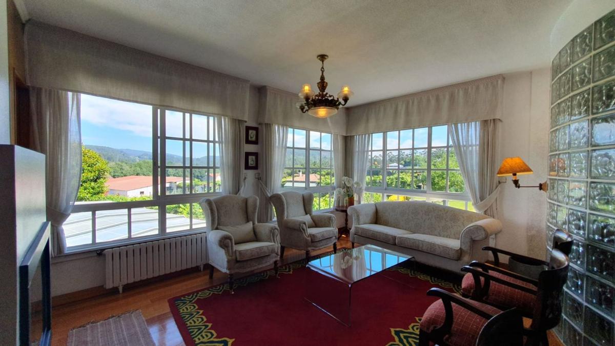 Продажа отдельного шале в Lugar os Dices, Ройс photo 4