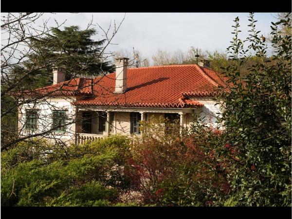 Casa independiente en avenida de Xoán XXIII s/n thumbnail 2