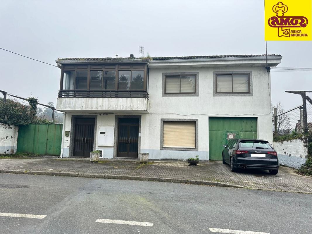 Venta de chalet independiente en LA ROCHA, Santiago de Compostela
photo 1