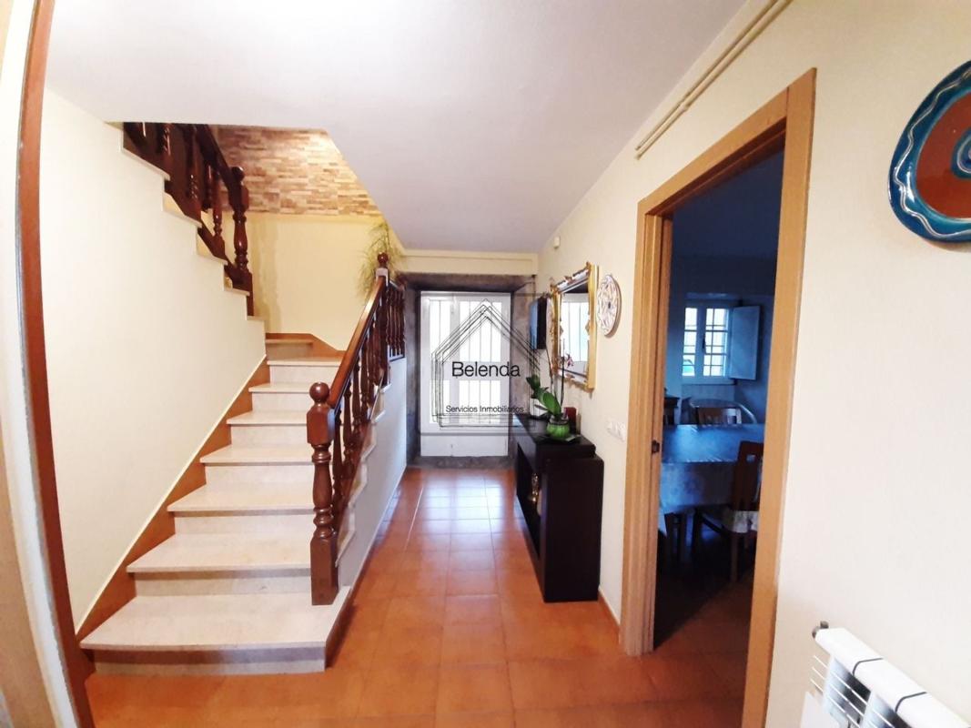 Продажа отдельного шале в Calle LUGAR A, Ройс photo 5