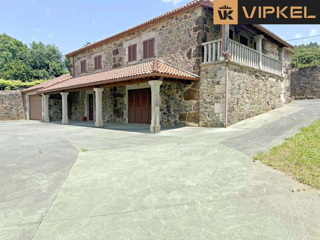 Properties for sale and rent in Spain photo 5