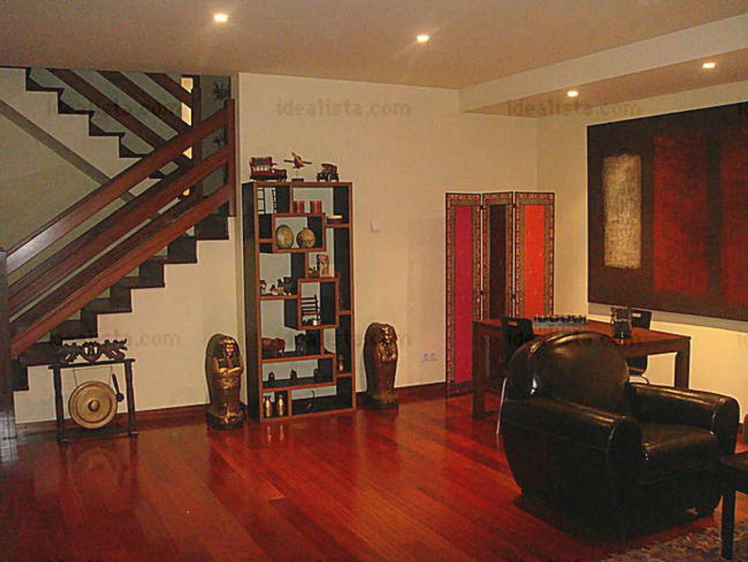 Sale of townhouse in Calle Estación Casal, 50 , Santiago de Compostela photo 1