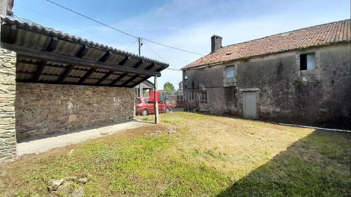 Sprzedaż niezależnego domku jednorodzinnego w Camino dos Vilares, Santiago de Compostela photo 3