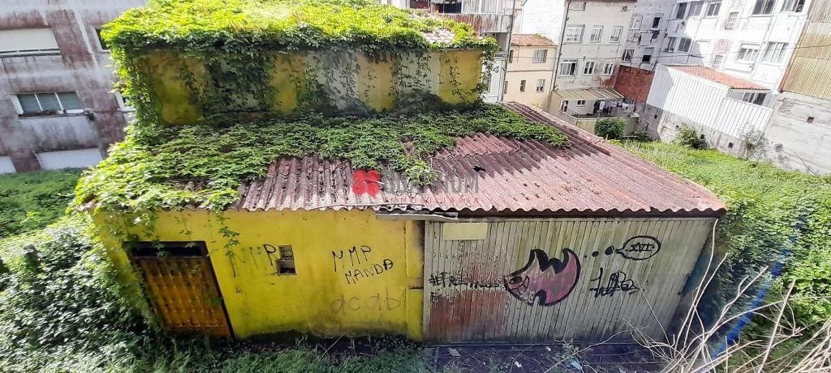 Продажа отдельного шале в  Calle do Canteiro, Сантьяго-де-Компостела photo 3