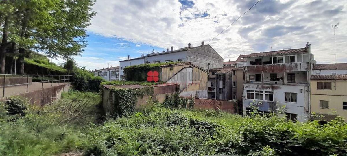 Продажа отдельного шале в  Calle do Canteiro, Сантьяго-де-Компостела photo 4