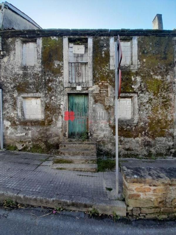 Venta de chalet adosado en  Calle Guadalupe , Santiago de Compostela photo 2