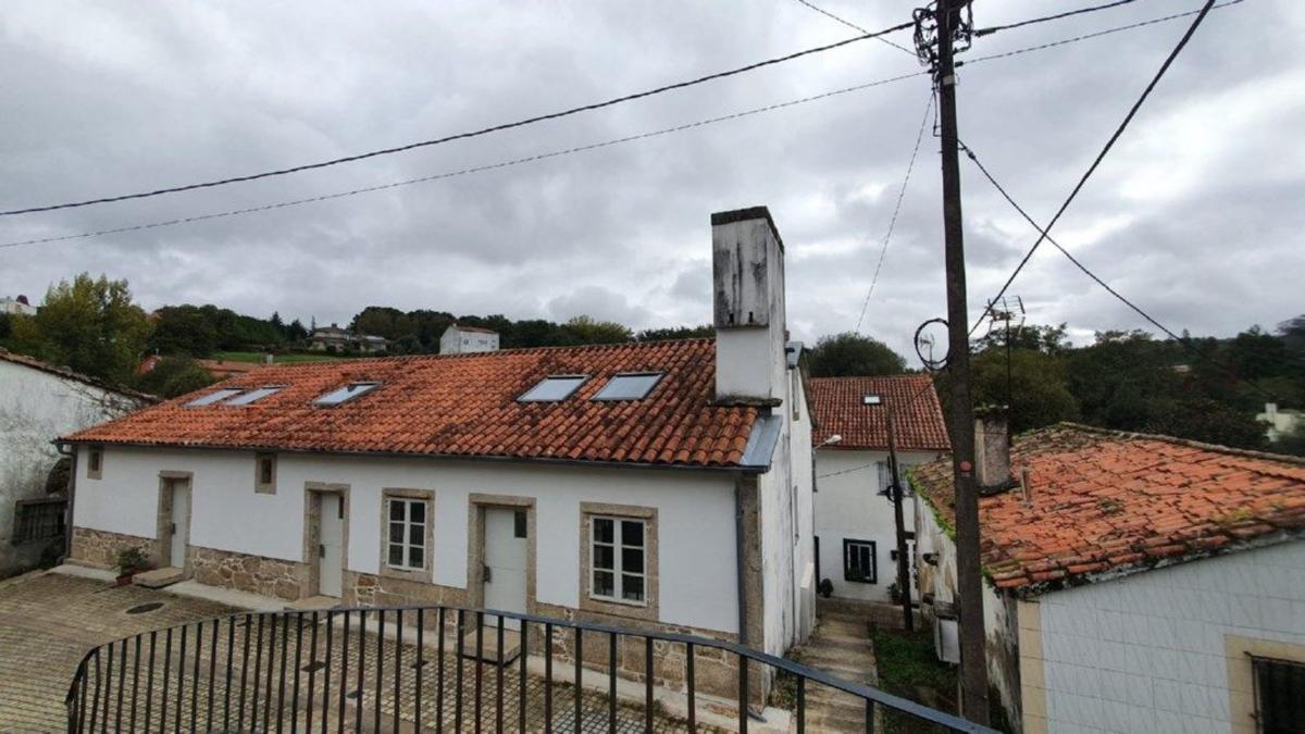 Properties for sale and rent in Spain photo 1