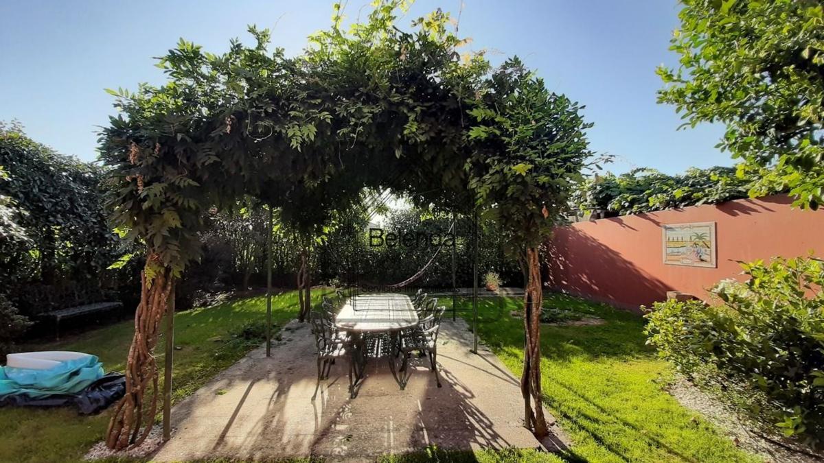 Sale of independent chalet in Calle do Castiñeiriño, Santiago de Compostela
photo 5