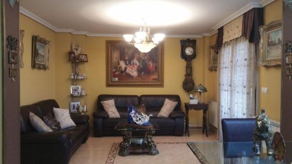 Chalet pareado photo 1
