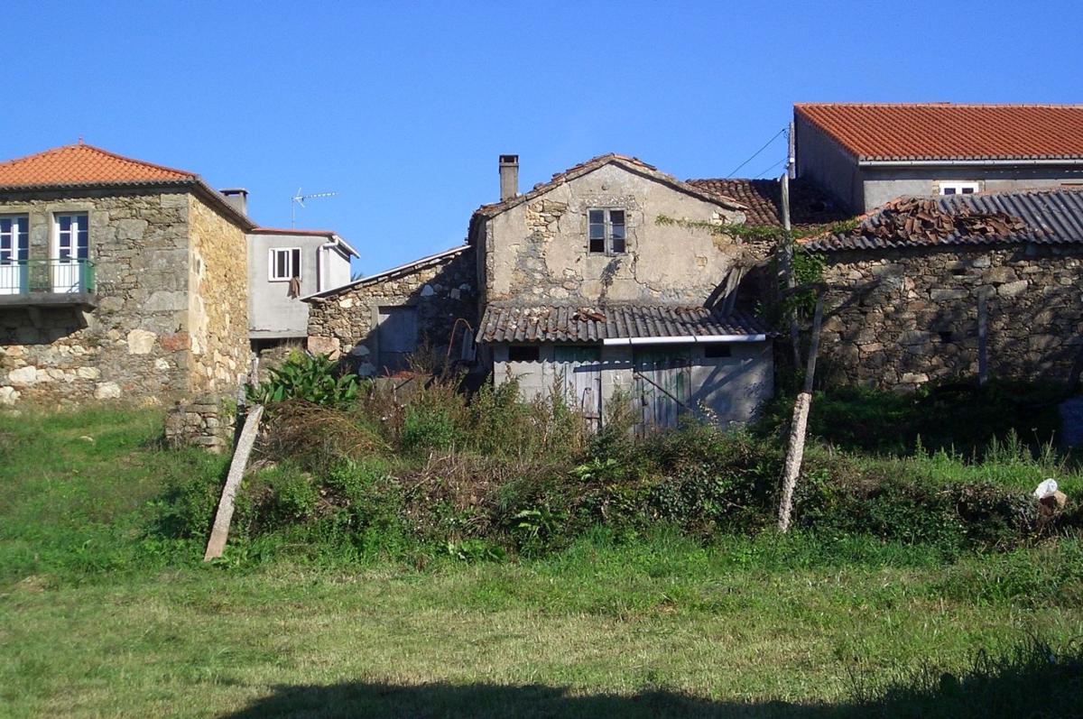 Properties for sale and rent in Spain photo 1