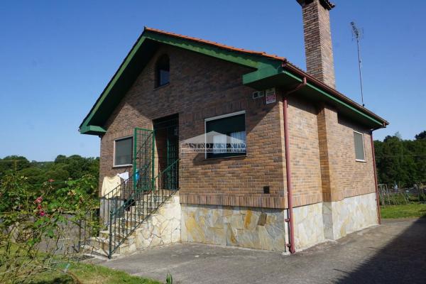 Independent chalet for sale in Toques, Toques
photo 1