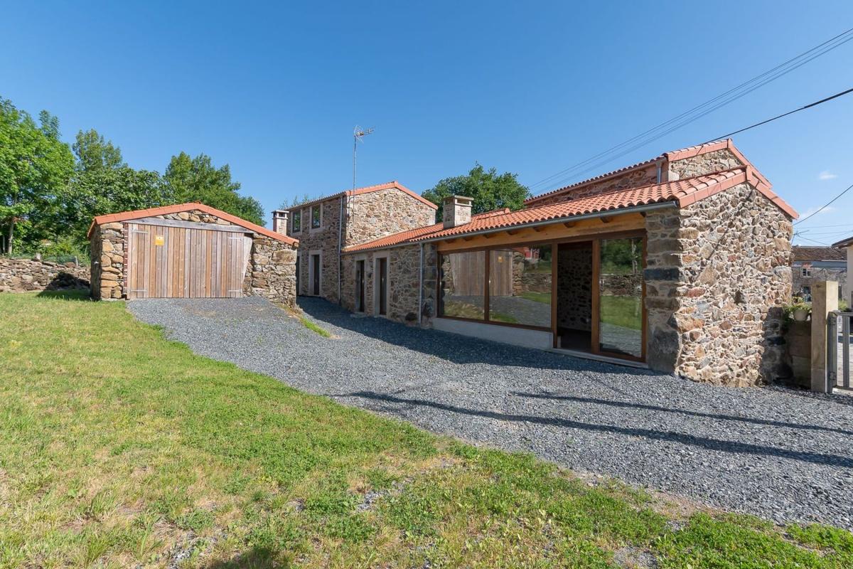 Недвижимость на продажу и в аренду в Испании photo 3