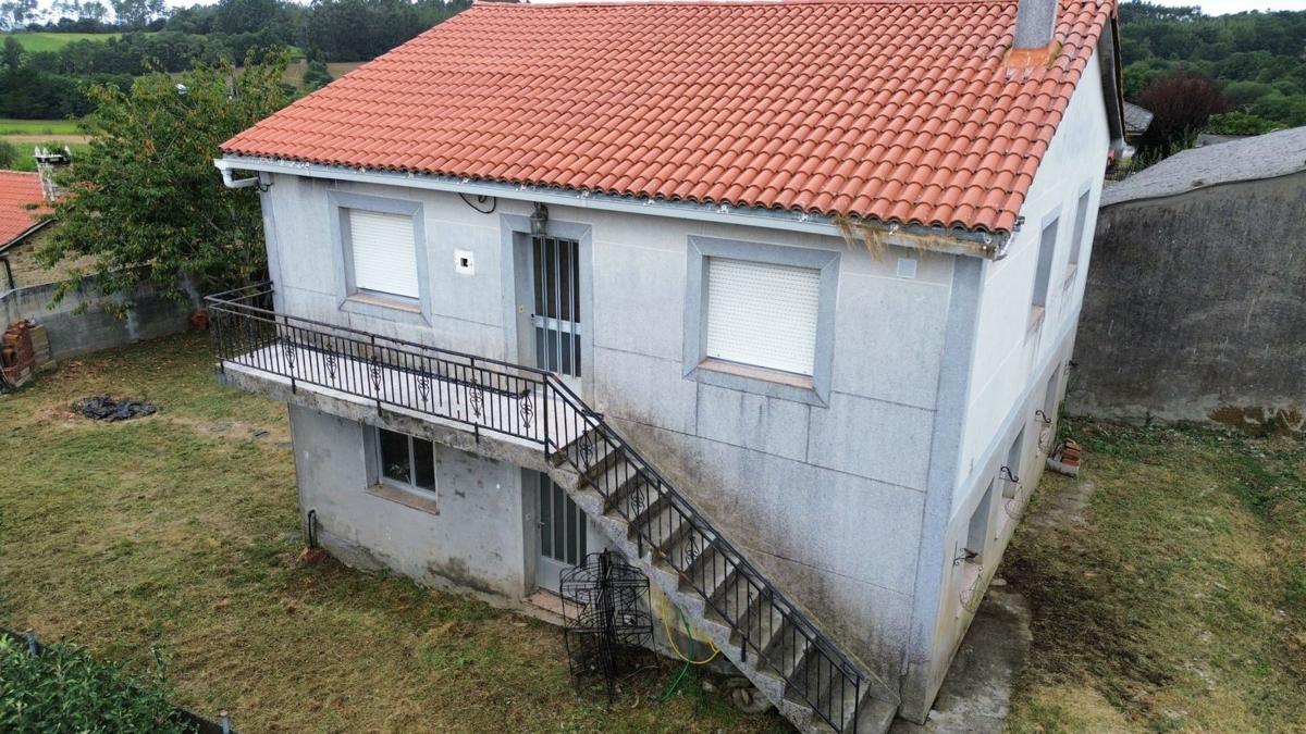 Properties for sale and rent in Spain photo 2