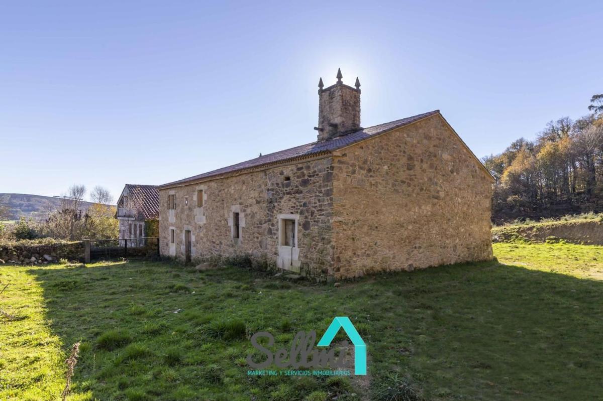 Sale of independent chalet in Lugar Ata, Toques
photo 3