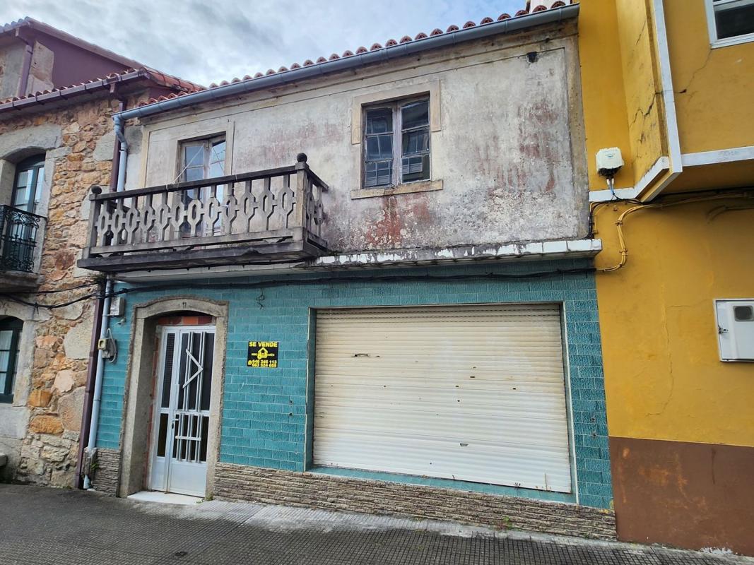 Properties for sale and rent in Spain photo 4