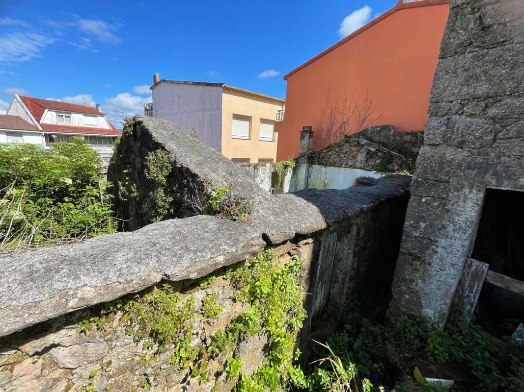 Properties for sale and rent in Spain photo 4