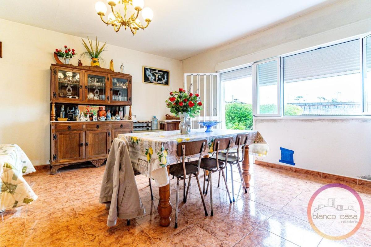 Продажа отдельного шале в Santa Comba, Санта Комба photo 4
