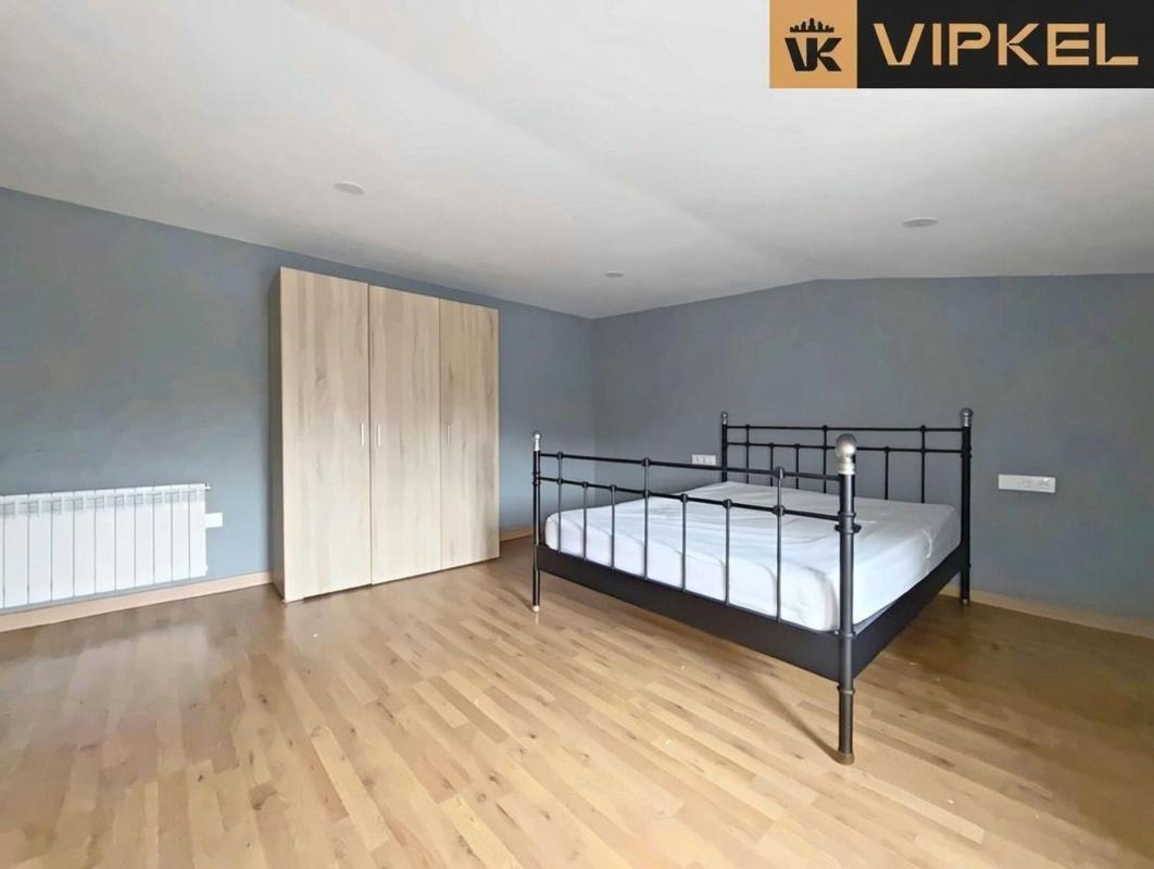 Sale of independent chalet in Ser, Santa Comba
photo 5