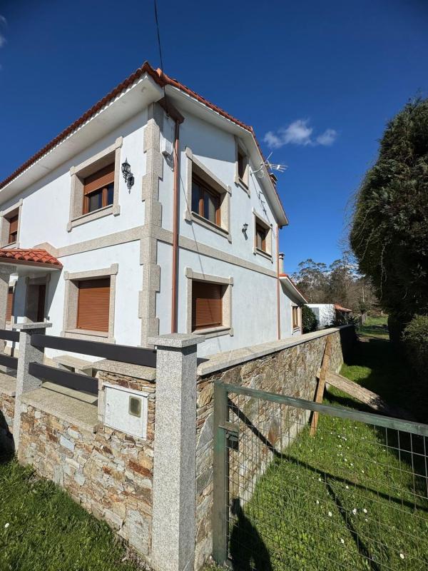 Venta de chalet independiente en San Martiño s/n, Santa Comba
photo 2