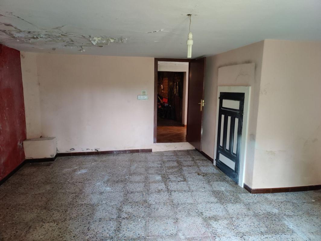 Properties for sale and rent in Spain photo 2