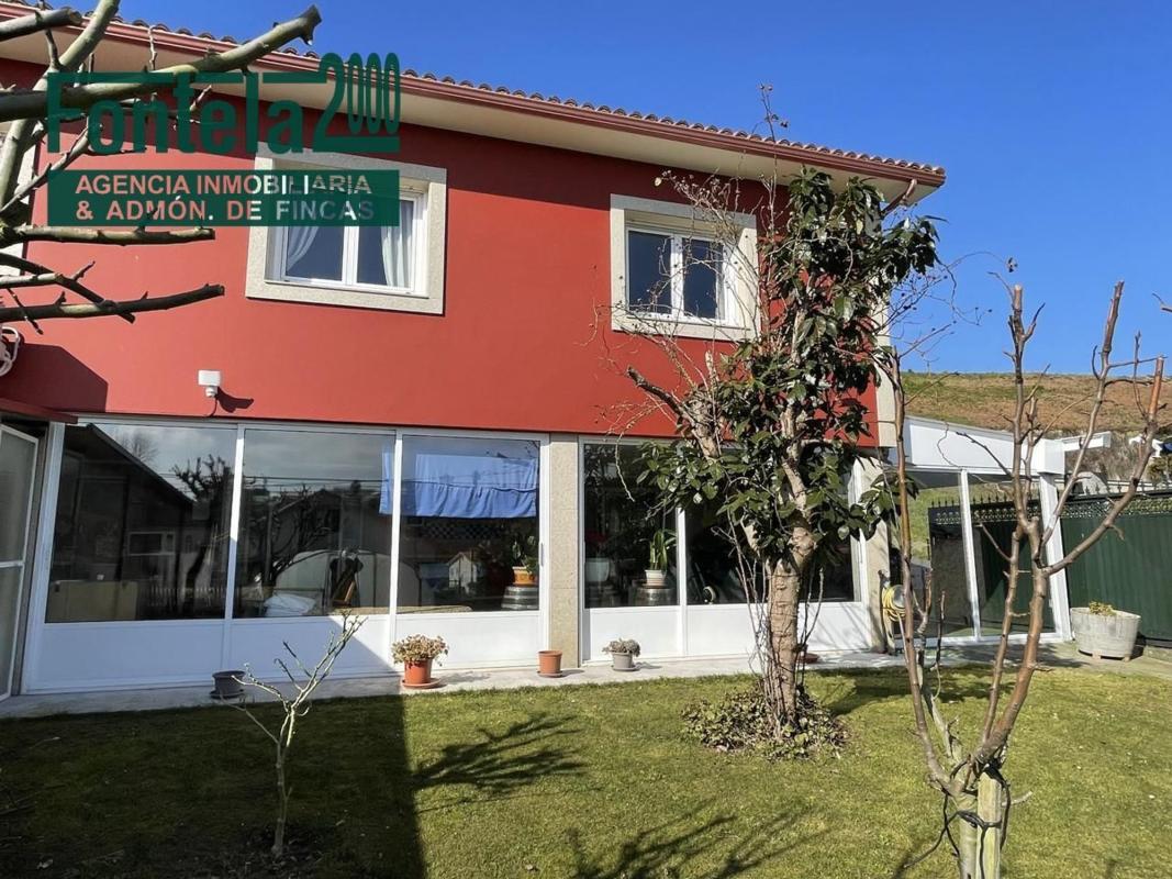 Venta de chalet independiente en Almeiras, Culleredo
photo 2