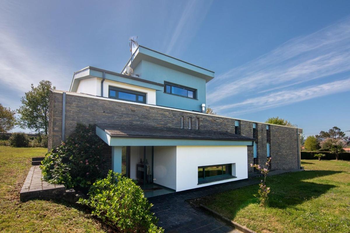 Venta de chalet independiente en Lugar Casal, Bergondo
photo 1
