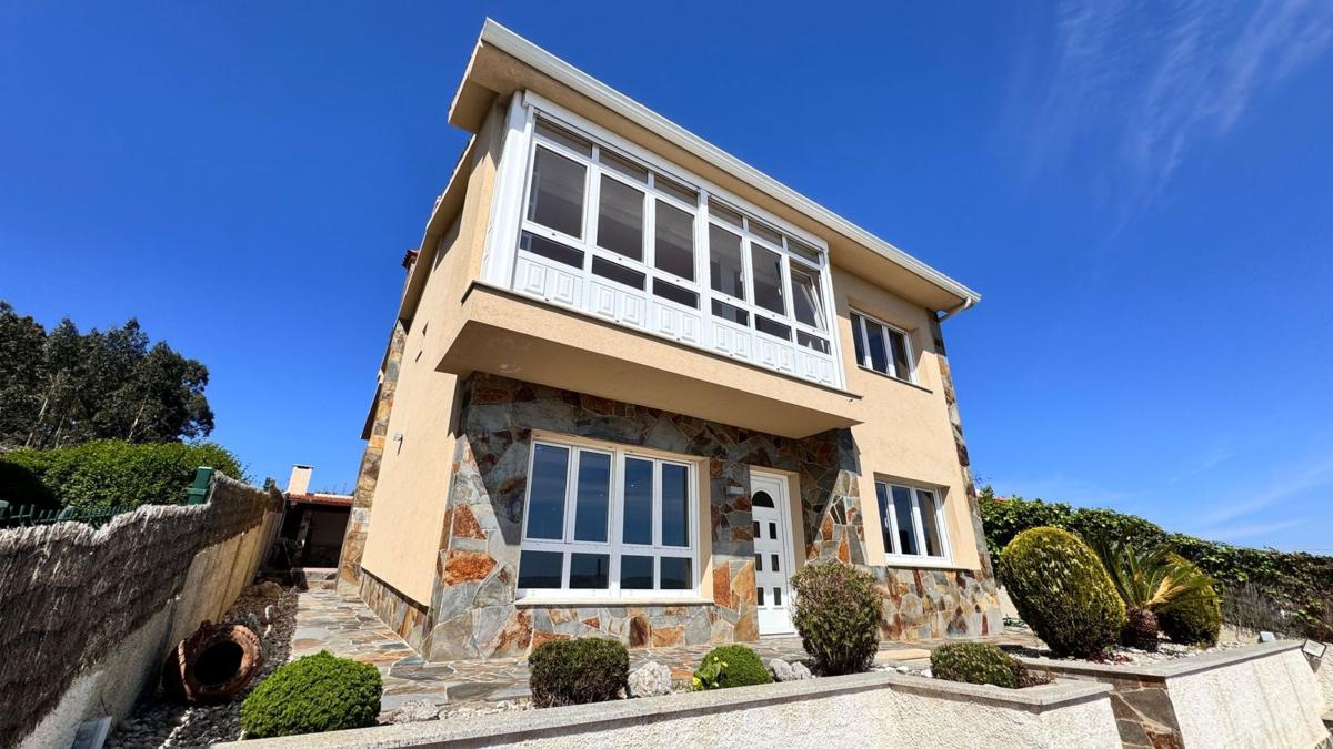 Sale of independent chalet in Calle Agramonte, Arteijo
photo 1