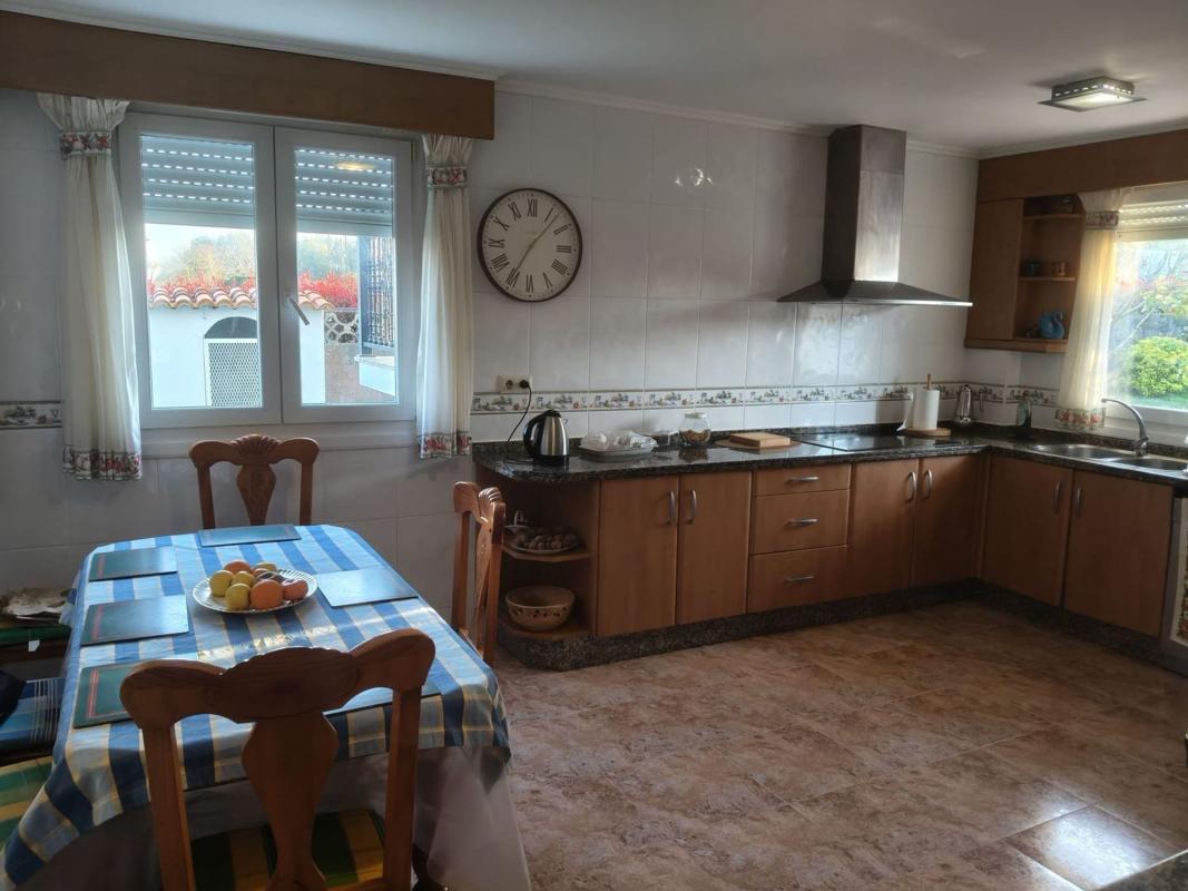 Venta de chalet independiente en Travesía de San Cidre, Bergondo
photo 5