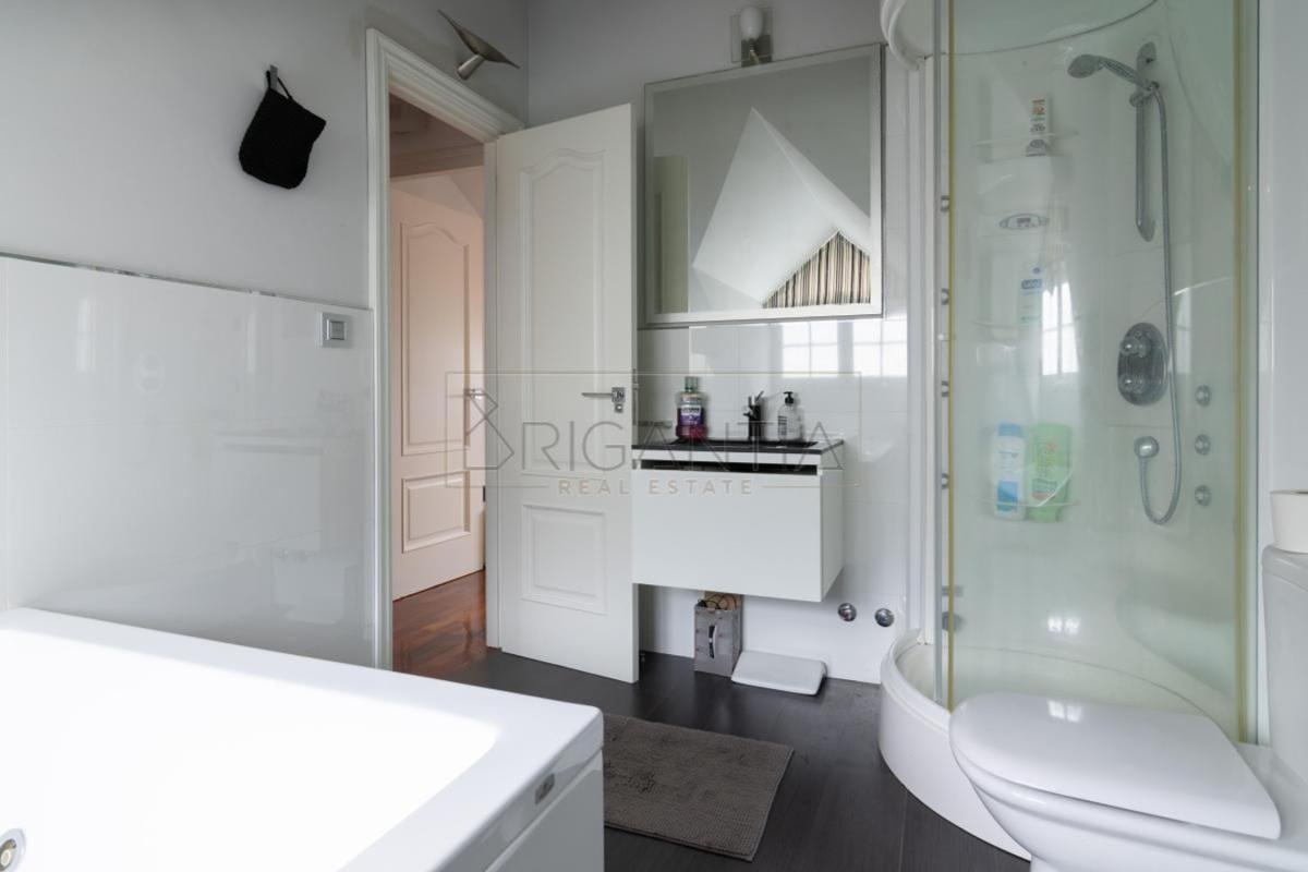 Venta de chalet independiente en Calle Rio Ulla, Culleredo
photo 4