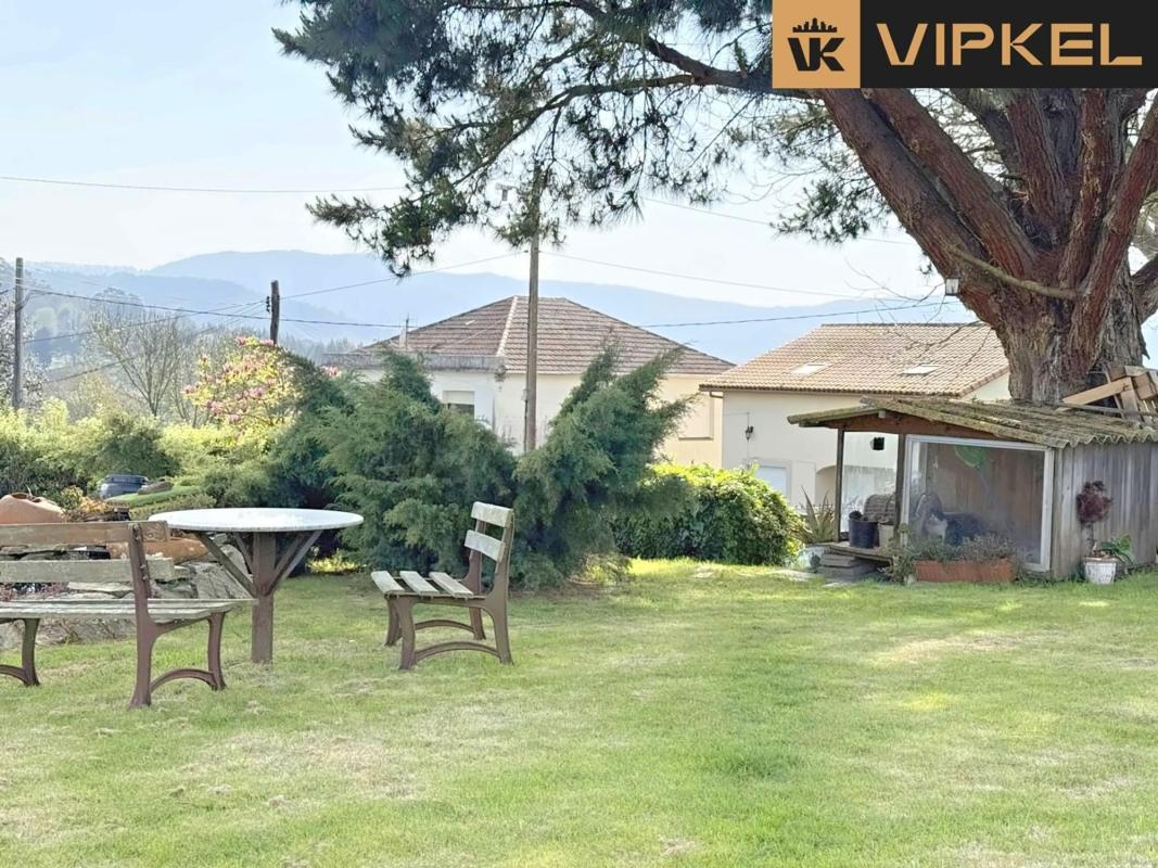 Sale of independent chalet in Sobrecarreira, Cambre
 photo 2
