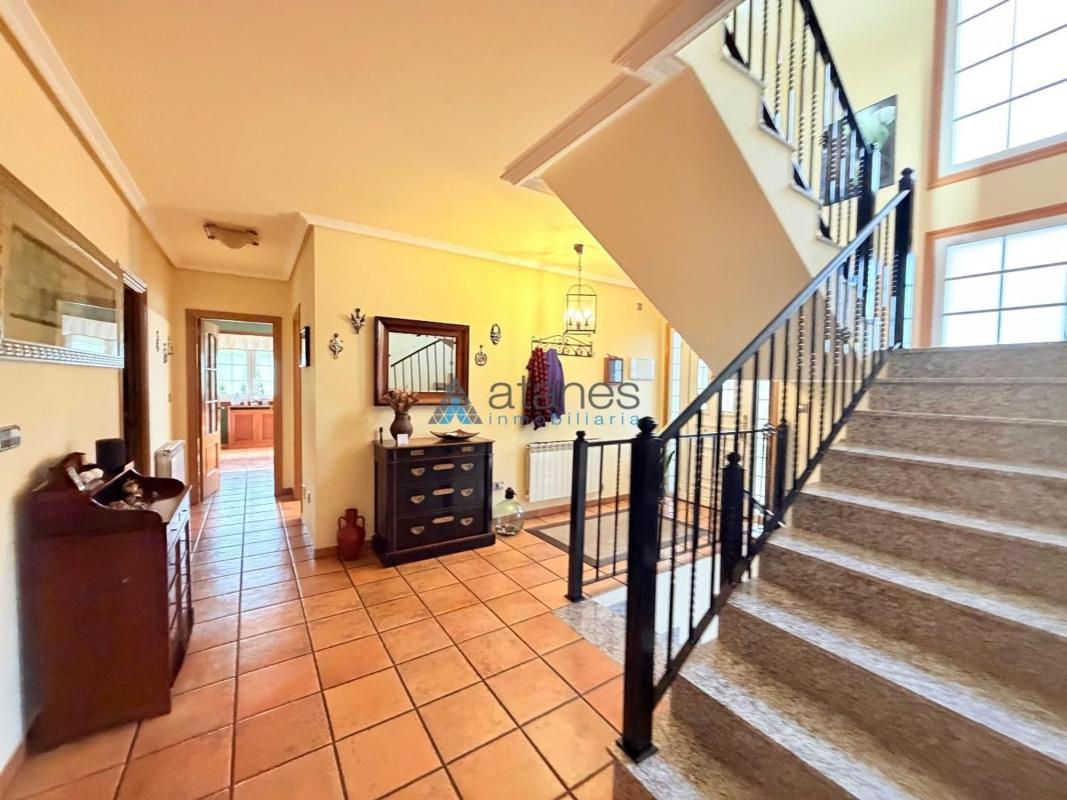 Venta de chalet independiente en Cambre, Cambre
photo 5