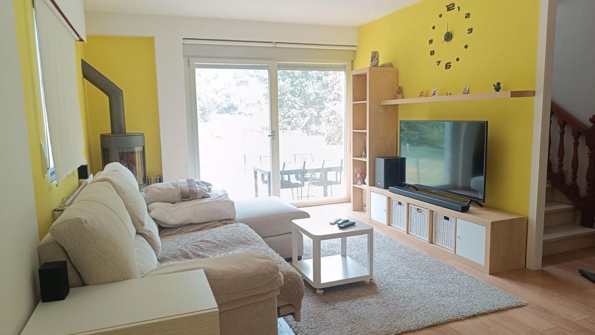 Sale of independent chalet in Lugar Barral, 2, Abegondo
photo 3