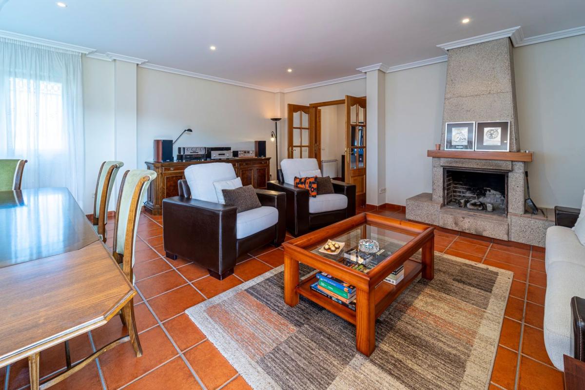 Venta de chalet independiente en Calle Real, 11, Oleiros
photo 5