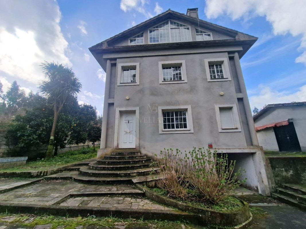 Sprzedaż niezależnego domku jednorodzinnego w Espirito Santo, Kąbrów photo 1