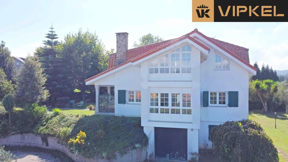 Sale of independent chalet in Calle Costa de Ouces, Bergondo
photo 4