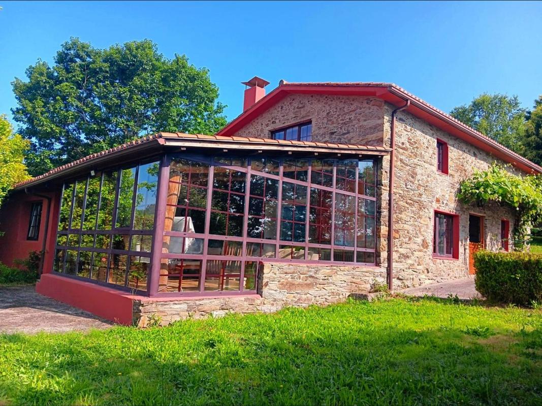 Sale of independent chalet in Lugar Regueiro, Abegondo
photo 1