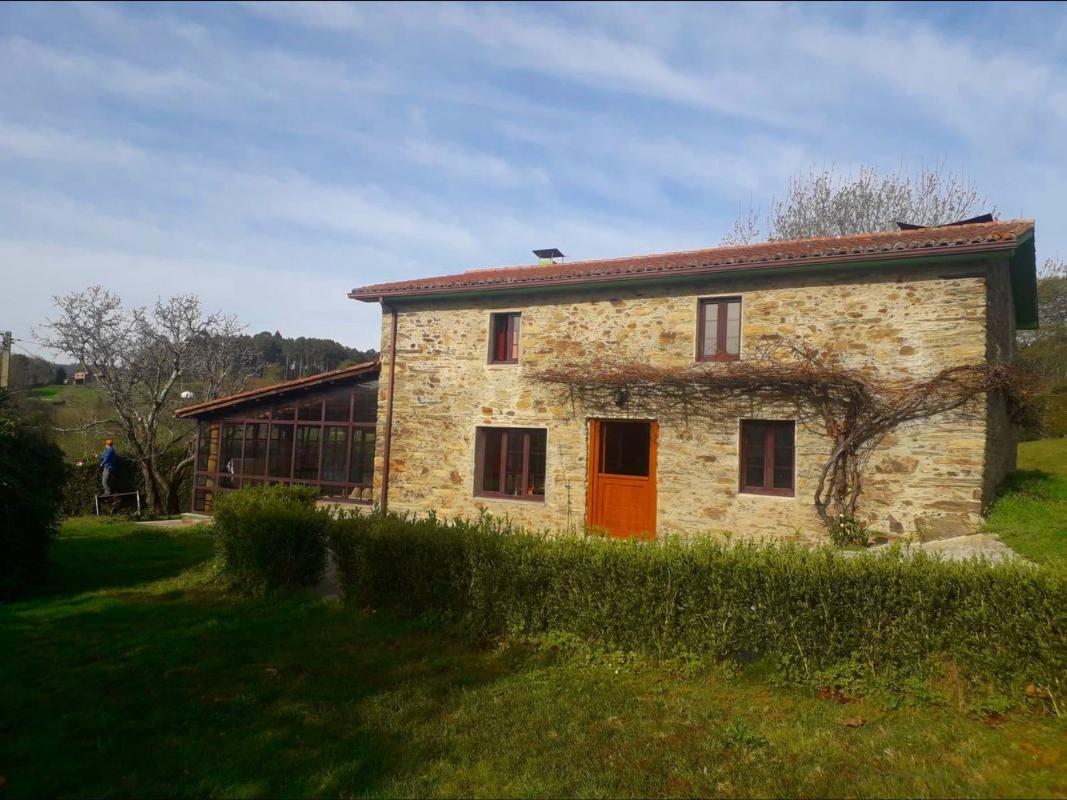 Sale of independent chalet in Lugar Regueiro, Abegondo
photo 2
